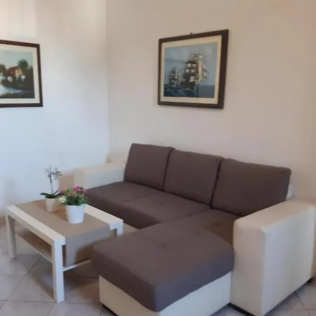 La Casa Re Basuli Holiday home *